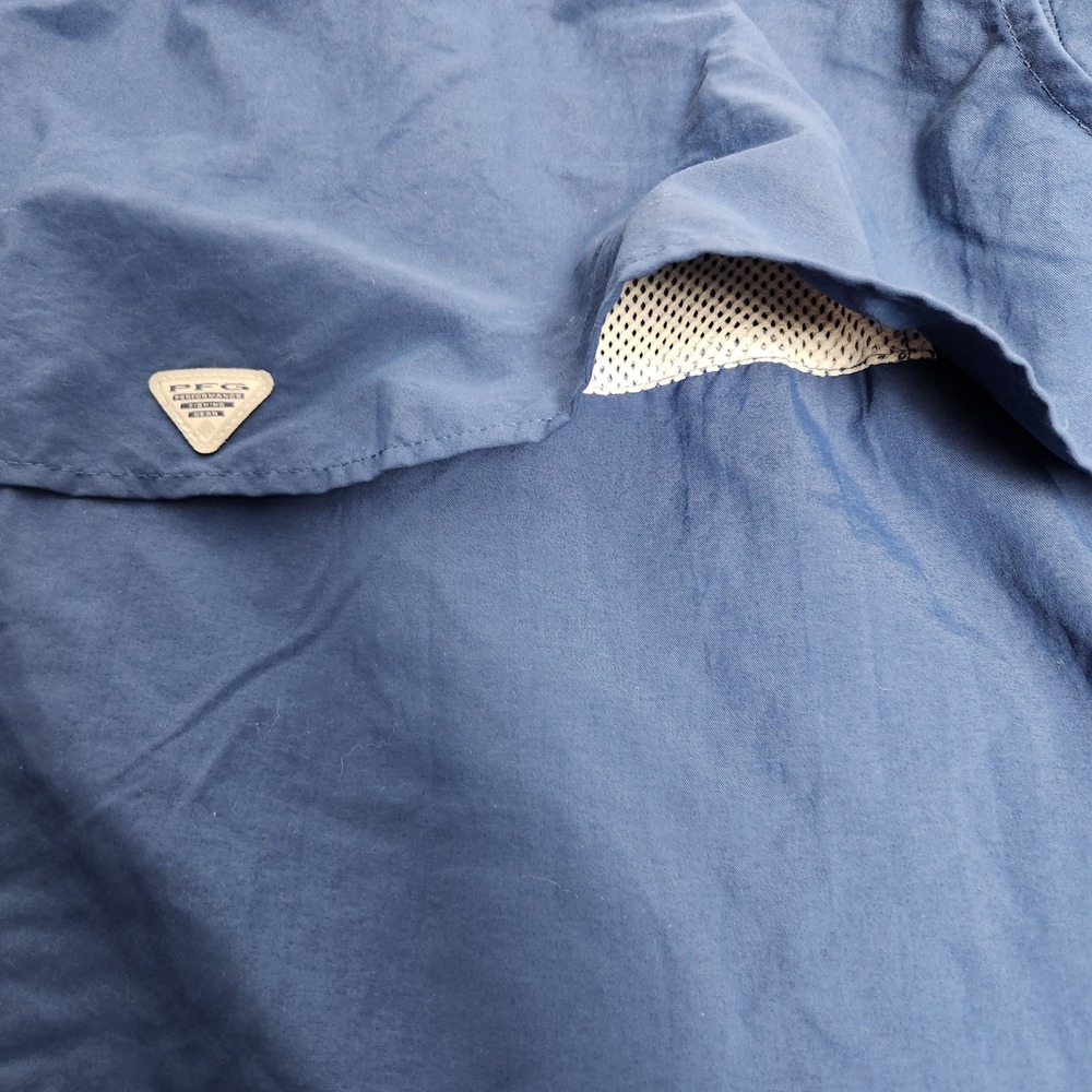 Columbia PFG Performance Fishing Gear Men L Blue Mesh Lined‎ Vented Outdoor Hike - Picture 4 of 8